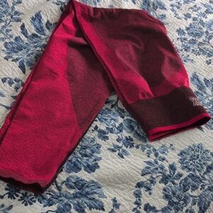 Victoria's Secret PINK Red Leggings Seamless Size Medium